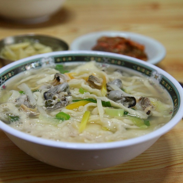 바지락 칼국수
