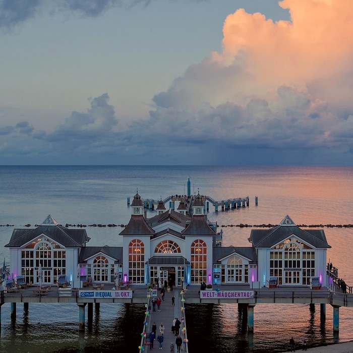 리조트 직원 안내